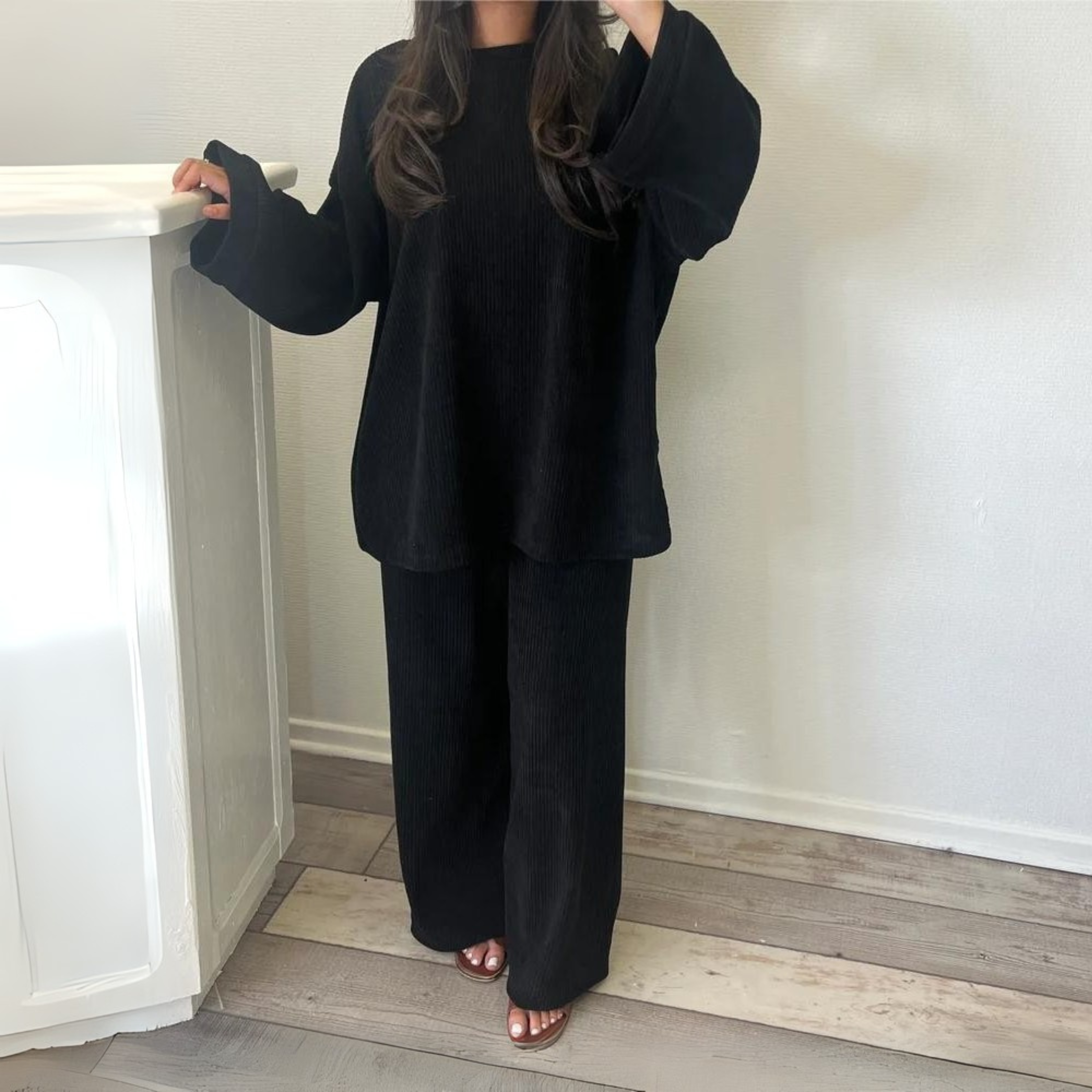 UNI™ - Lazább felső és széles szárú nadrág szett